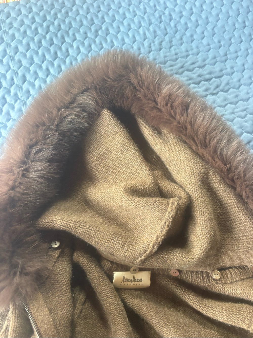 Neiman Marcus Brown Zip-Front Hooded Cardigan with Fur Pom Trim - Picture 8 of 9